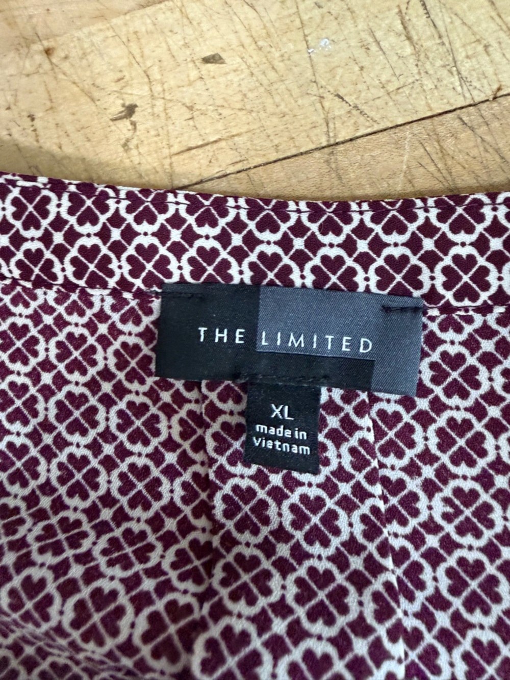 The Limited V-Neck Long Sleeve Blouse - Picture 4 of 4